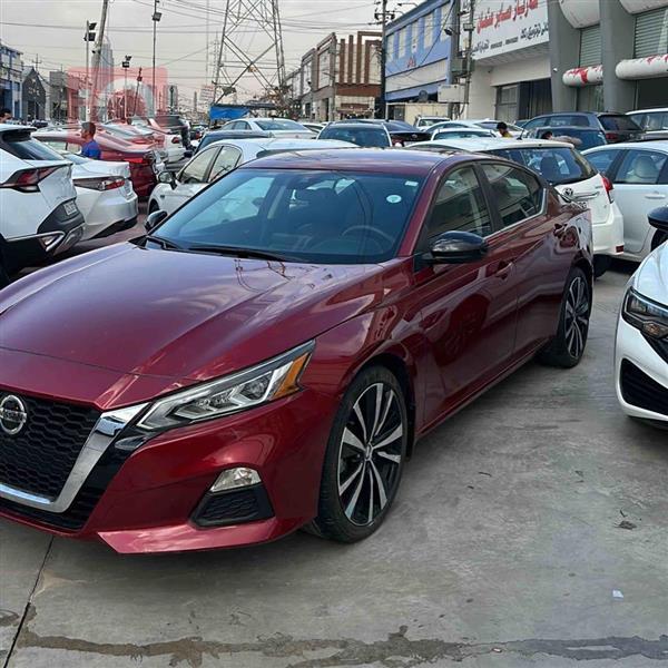 Nissan for sale in Iraq